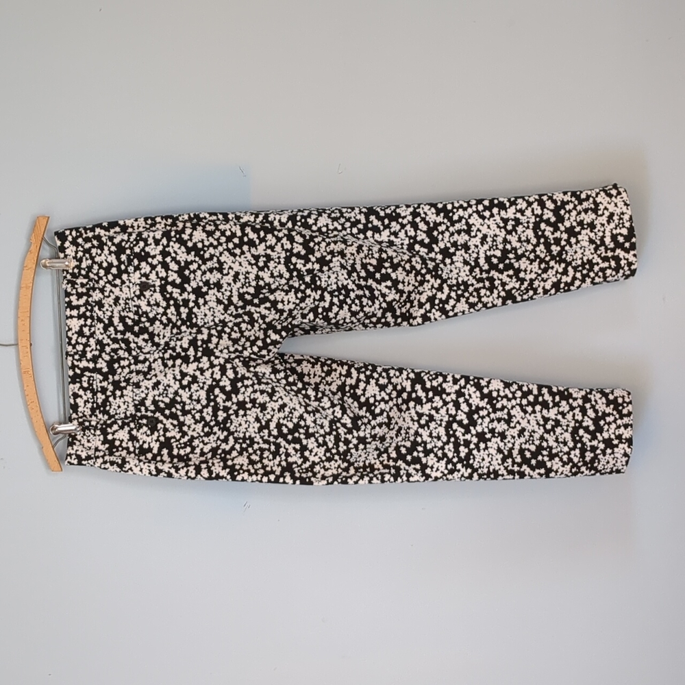 Talbots ankle pants black with white floral pattern - Picture 5 of 8